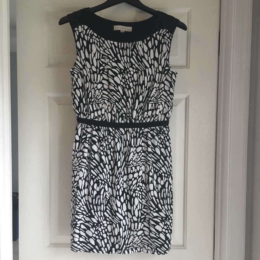 LOFT Black & White Printed Dress